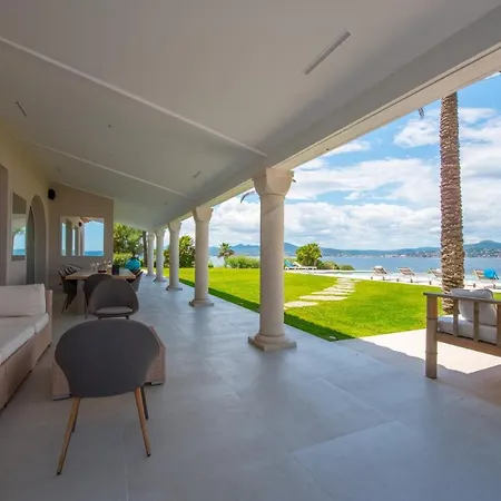 Great Wil Big Garden, Private Pool And Sea View Saint-Tropez