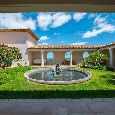 Great Wil Big Garden, Private Pool And Sea View Bed & Breakfast